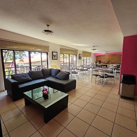 Hotel Ejecutivo Aeropuerto Alvaro Obregon Exteriér fotografie